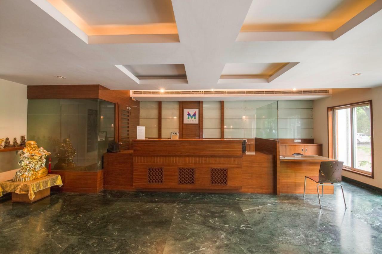 Mint Koregaon Park Next To Osho Ashram Púna Kültér fotó